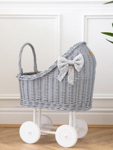 Dolls wicker stroller