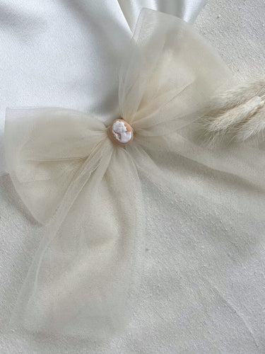 The Anais Cameo Ivory Tulle Bow